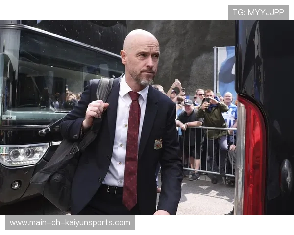 滕哈赫“5天教练”成为笑柄，药厂赛季首胜仍待续写